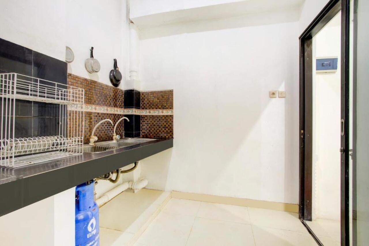 Vaccinated Staff - Spot On 3928 Terrace House Syariah Hotel Pondoktjing Dua Exterior foto